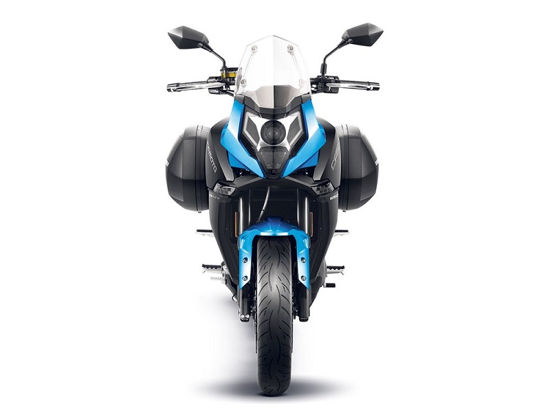 CF Moto 650 MT 2