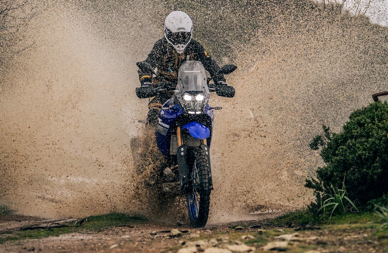 2023 Yamaha XTZ700X EU Icon Blue Action 006 03