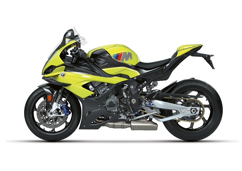 P90462246 highRes bmw m 1000 rr 50 yea