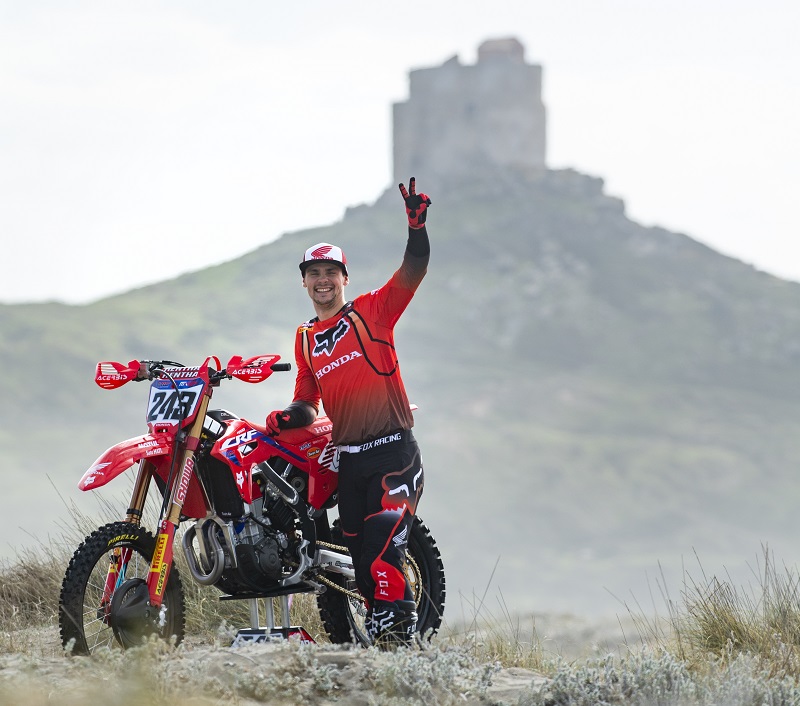 gajser portrait team shoot hondaracing shotbybavo dsc 8949