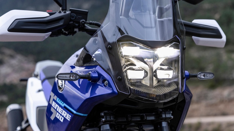 2025 Yamaha XTZ700 EU Detail 002 03