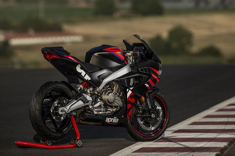 Aprilia rs 457 2
