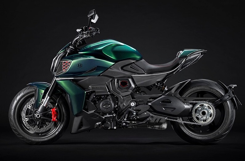 MY24 DUCATI DIAVEL FOR BENTLEY 8 UC589353 Low