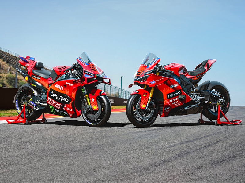 V4 MM93 WC Replica hero short 1600x1000