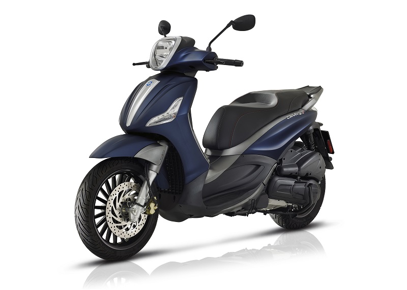 03 Piaggio Beverly 300 S