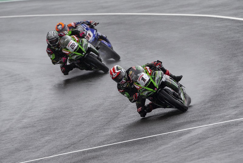hi 2020 R07 Magny Cours WorldSBK Saturday Rea C87Q0337