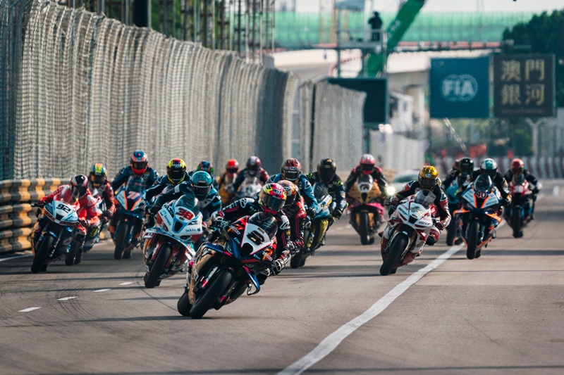 P90624895 lowRes macau chn 12th to 15