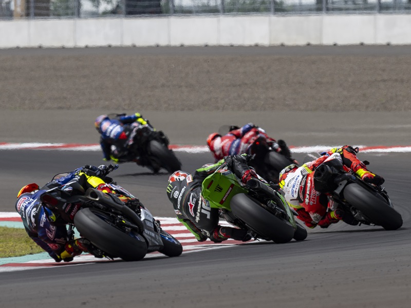hi R02 Mandalika WorldSBK 2023 Sunday Rea GB99505