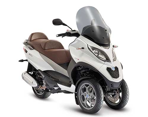 05-Piaggio-MP3-300